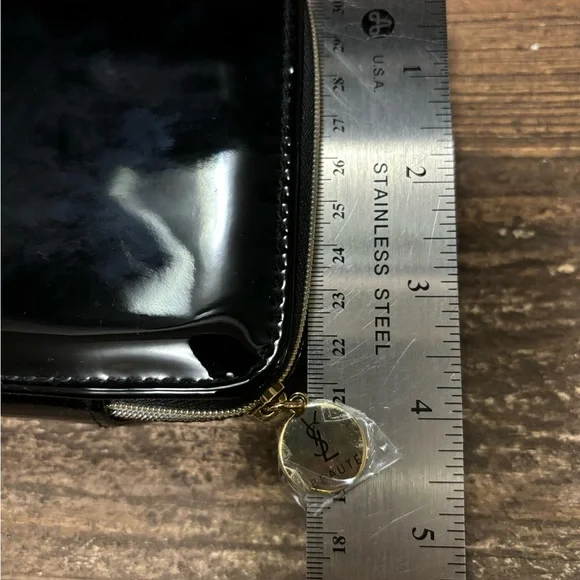 YSL Yves Saint Laurent Travel Zipper Cosmetic Case w/ Primer & Lipstick - New - Picture 6 of 7